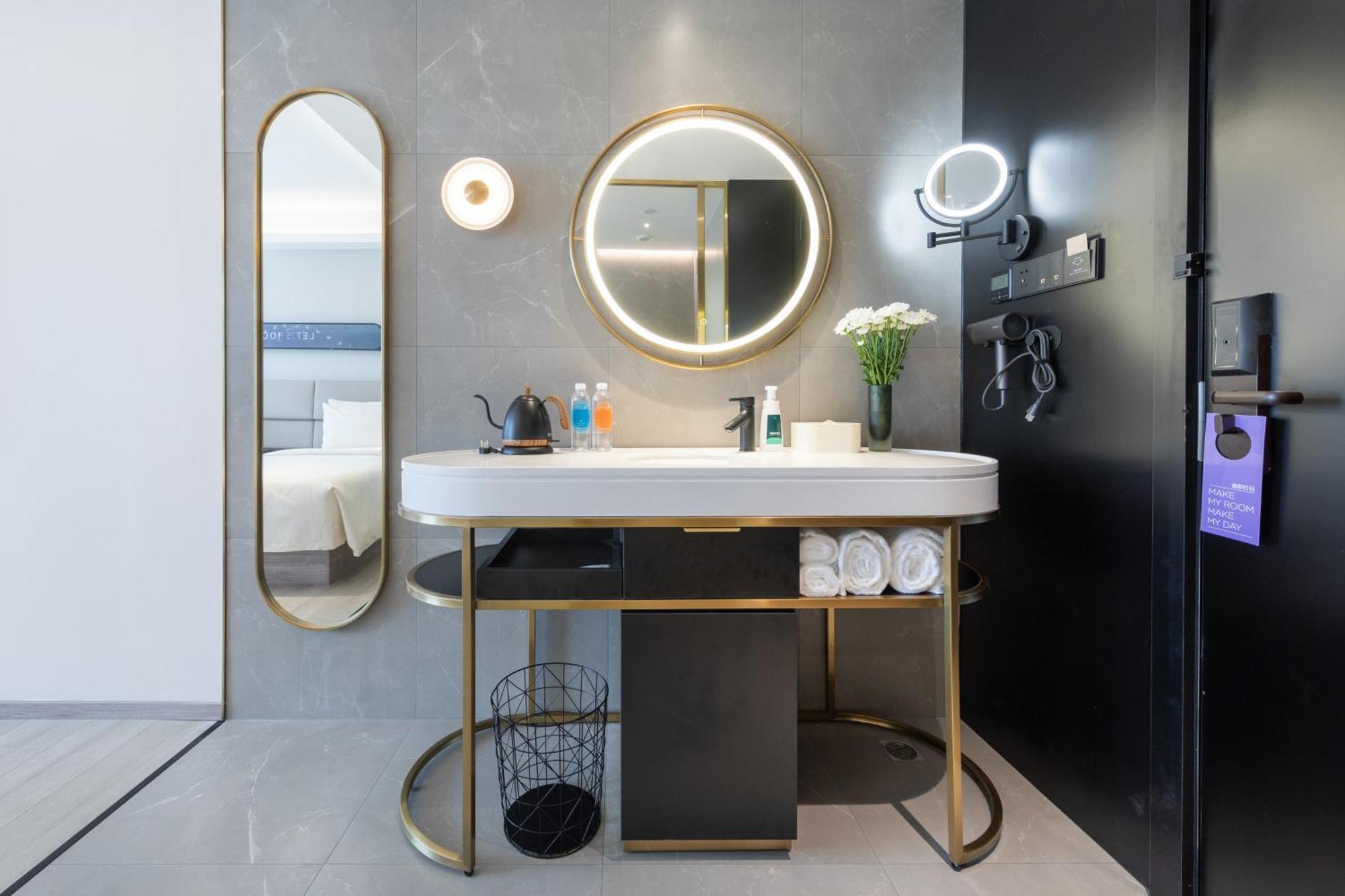 Atour Light Hotel Huizhou Jinshanhu Ganghui Eksteriør billede